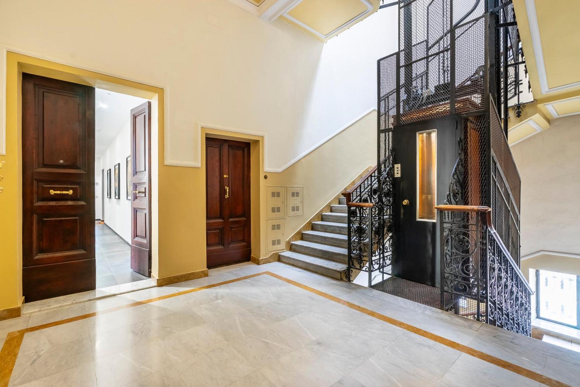 San Marco White Appartamento Luxury Con Garage Su Richiesta Florencia Exterior foto